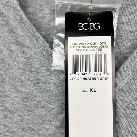 NWT BCBG Paris Button Down V-Neck Long Sleeve Tee XL Heather Gray Soft - Picture 4 of 5
